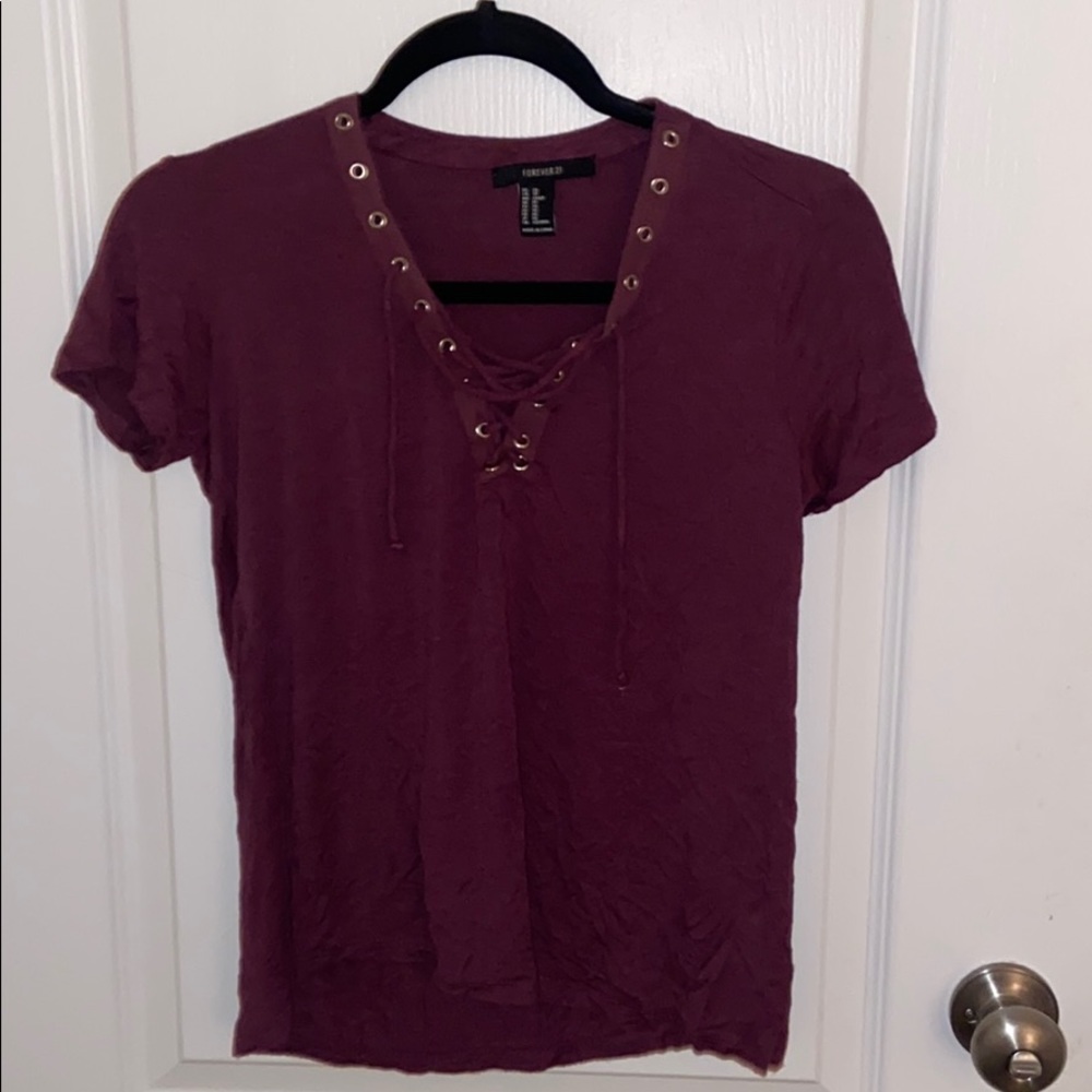 maroon top